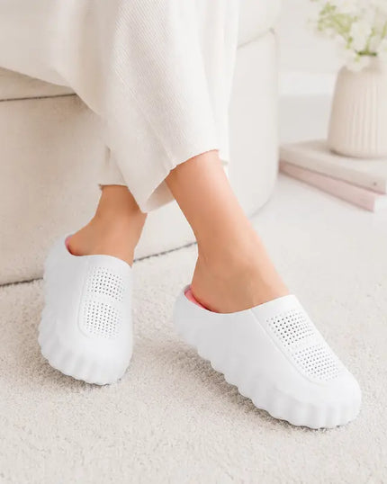 Collection image for: Pajamas, slippers, loungewear