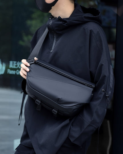 Orbit Sling Bag