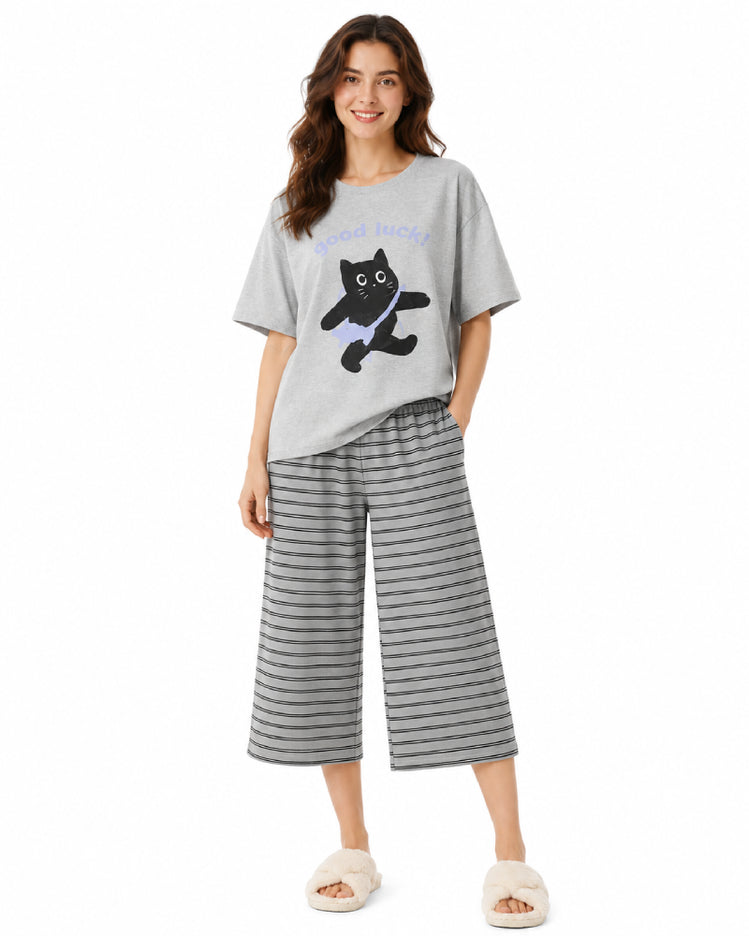Lucky Cat French-Style Capri Pyjama Set