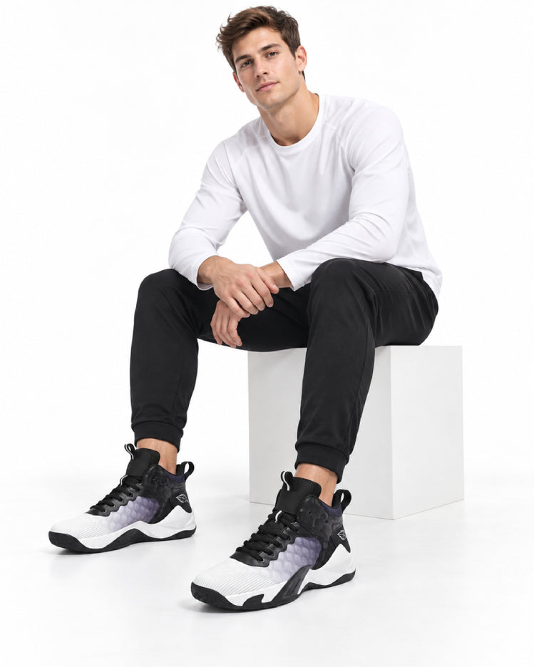 Black Dynamic Fit Sneakers
