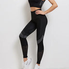 black pants / S