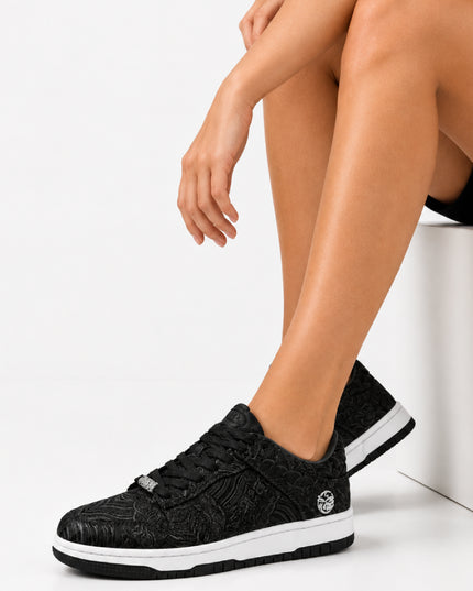Oslo Crown Sneakers