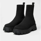 Dark Black / 37