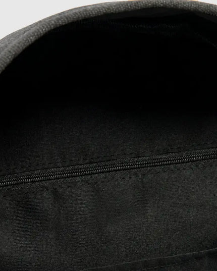 Smooth minimalist backpack