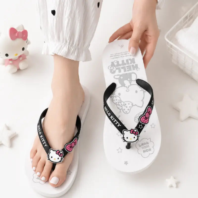 Hello Kitty Ribbon Flip flops