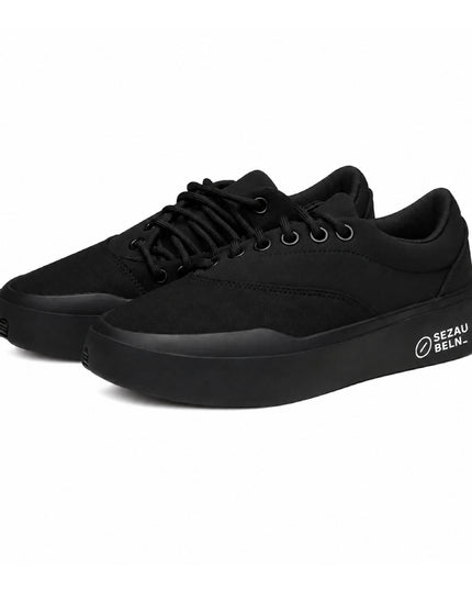 Kingdom North Sneakers