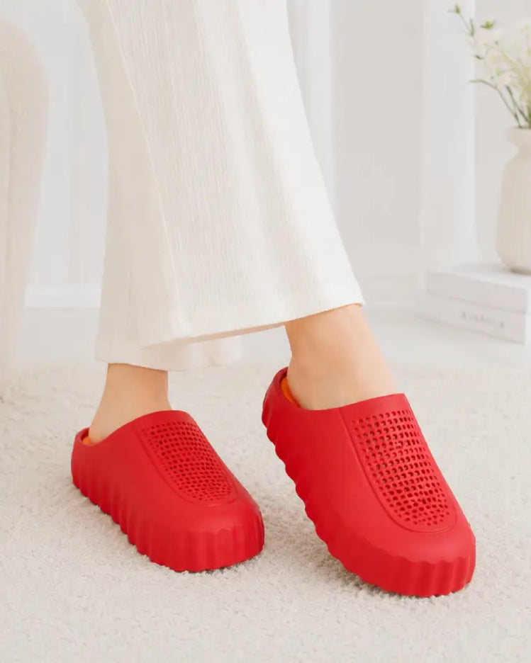 Ventilated Comfort Clogs Slippers