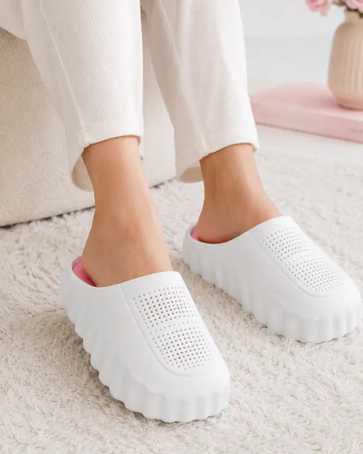 Ventilated Comfort Clogs Slippers