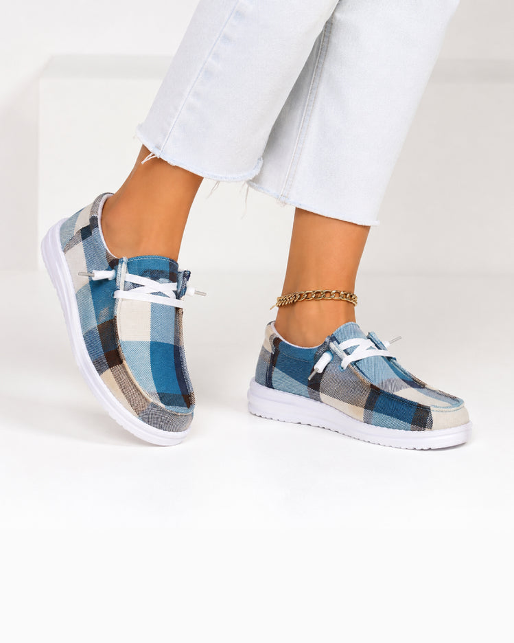 Café Luna Sneakers