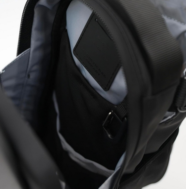 Magnetic bag Limited edition / Black