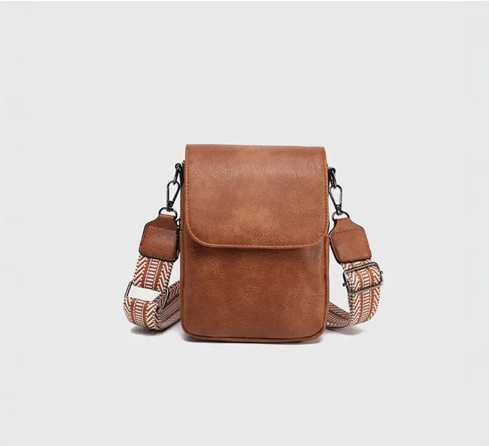 Nora Crossbody Wallet