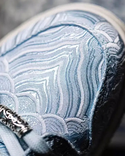 Oslo Crown Sneakers
