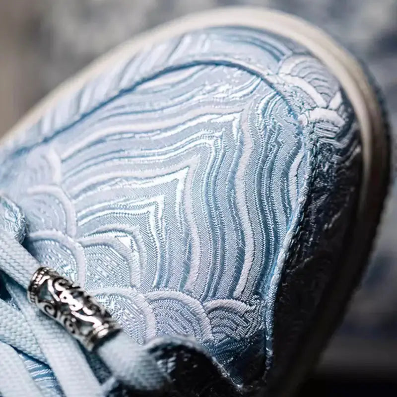 Oslo Crown Sneakers