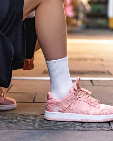Oslo Crown Sneakers