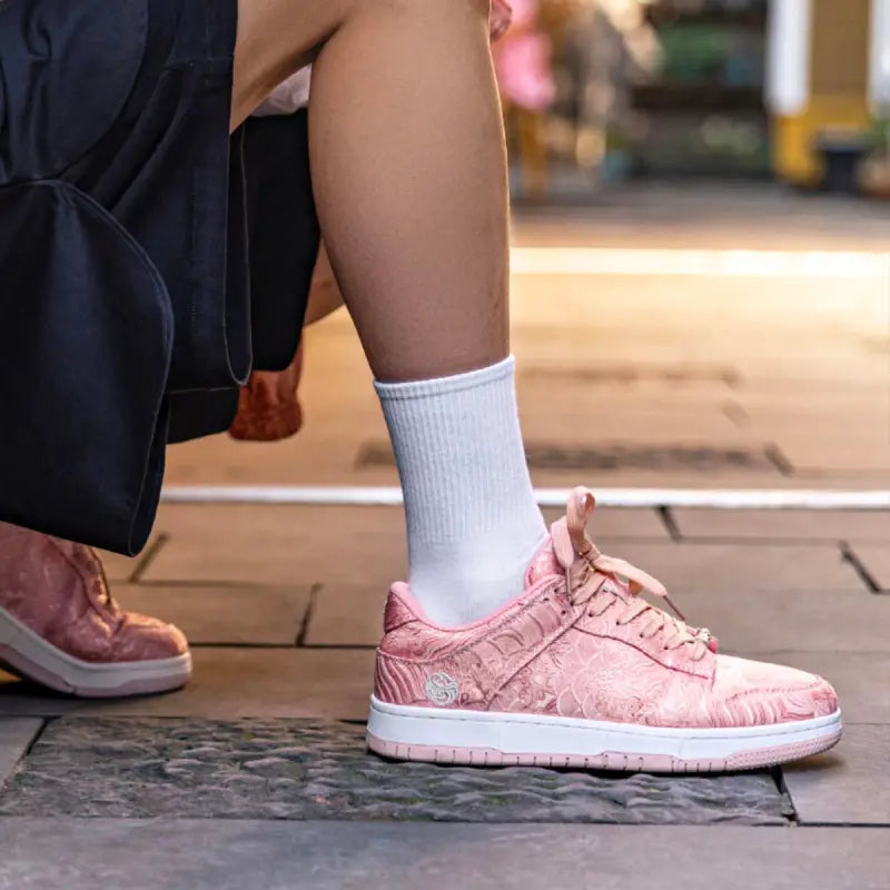 Oslo Crown Sneakers