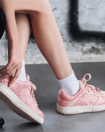 Oslo Crown Sneakers