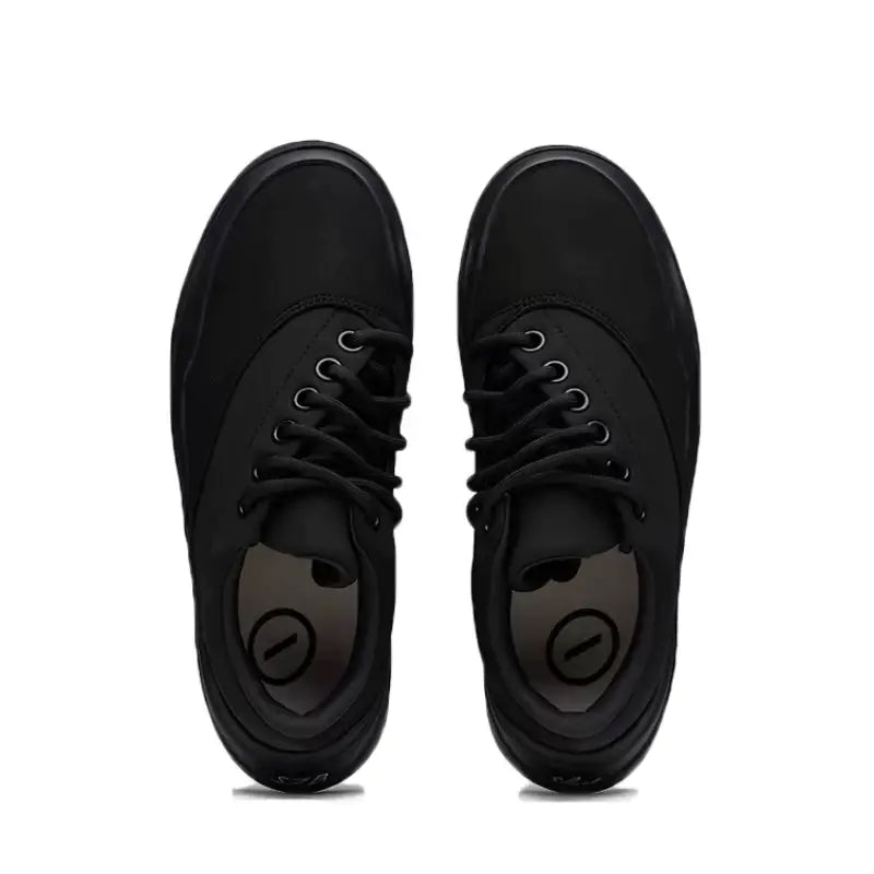 Kingdom North Sneakers