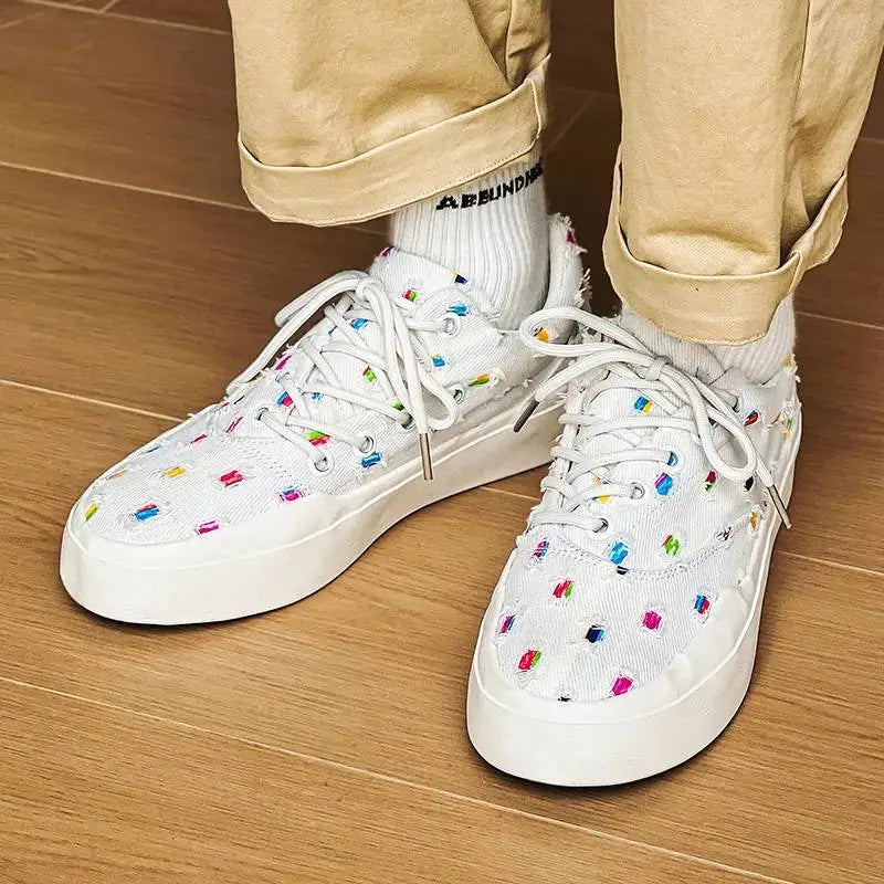 Solstice South Sneakers